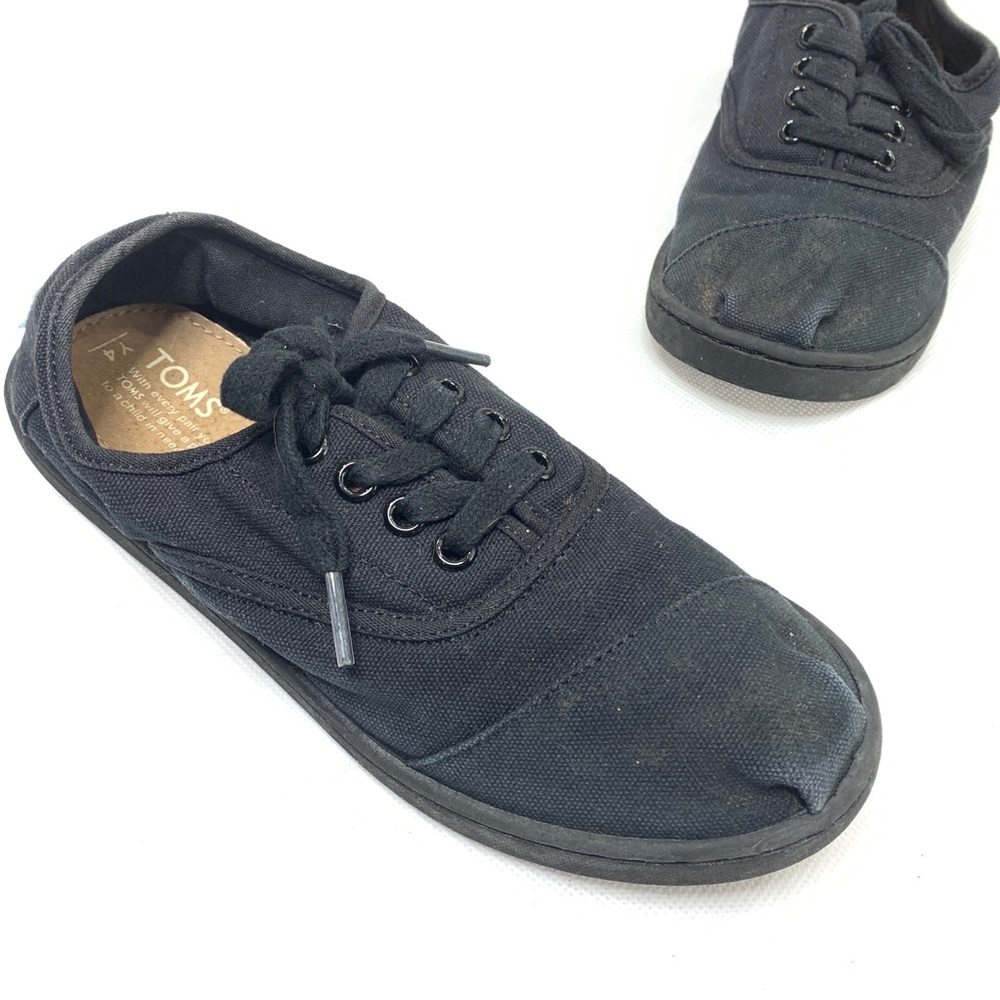 TOMS Youth Black Canvas Sneakers